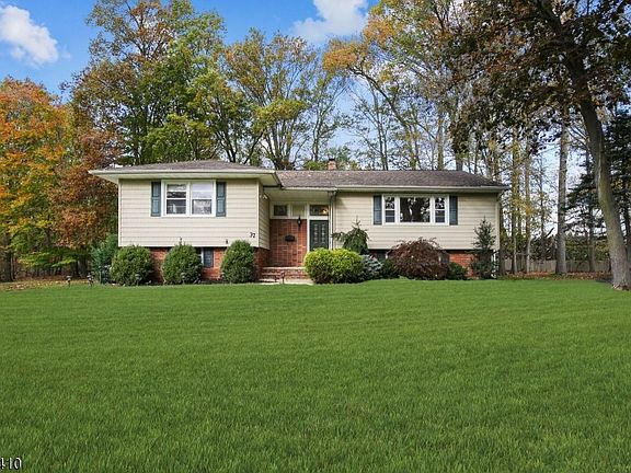 2nd image of 37 Aldom Cir