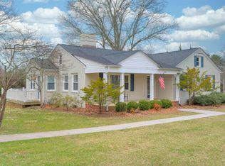 702 Airport Rd, Blacksburg, VA 24060