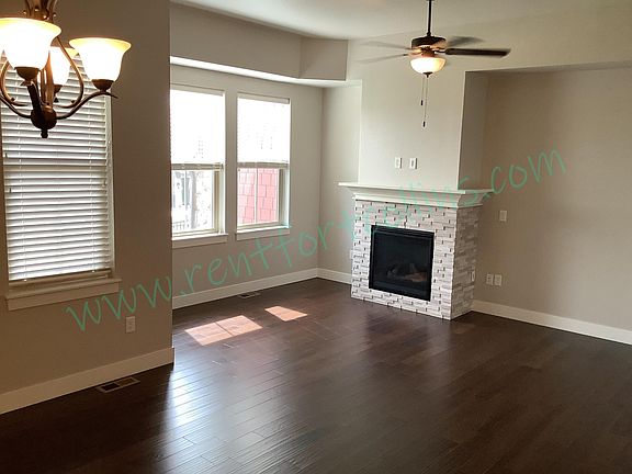 4th image of 6340 Pumpkin Ridge Dr #2