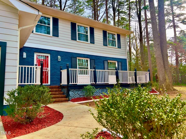 1517 Peace St, Henderson, NC 27536