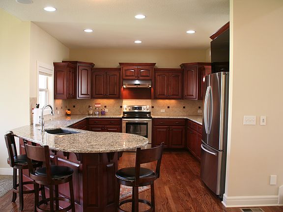 Large granite counter space