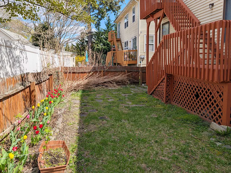 All fenced back yard