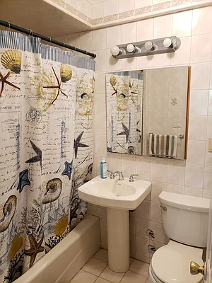 Rented by Corcoran | media 14