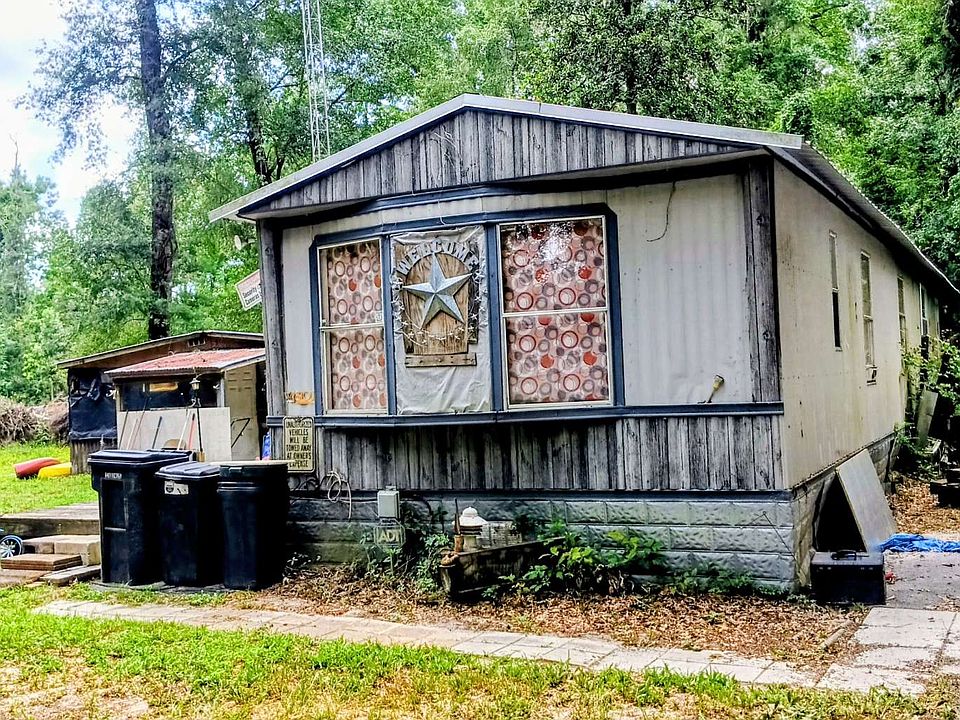 1st image of 2124 SW Newark Dr