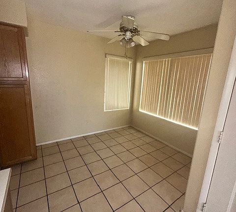 5th image of 3104 Tarpon Dr Unit 101
