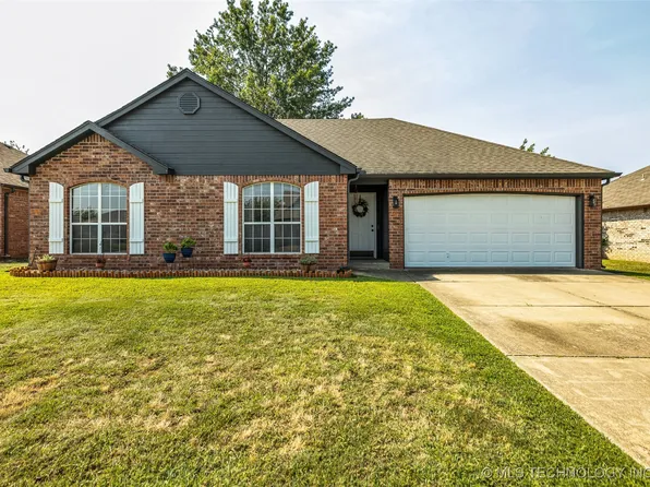 11006 E 119th St N, Collinsville, OK 74021