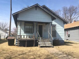205 N Pine St, Pratt, KS 67124