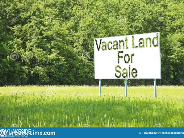 32 Mile Rd, Ray, MI 48096