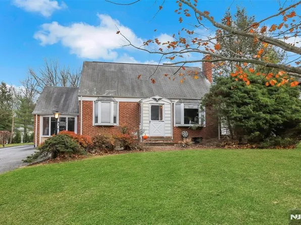 181 West St, Closter, NJ 07624