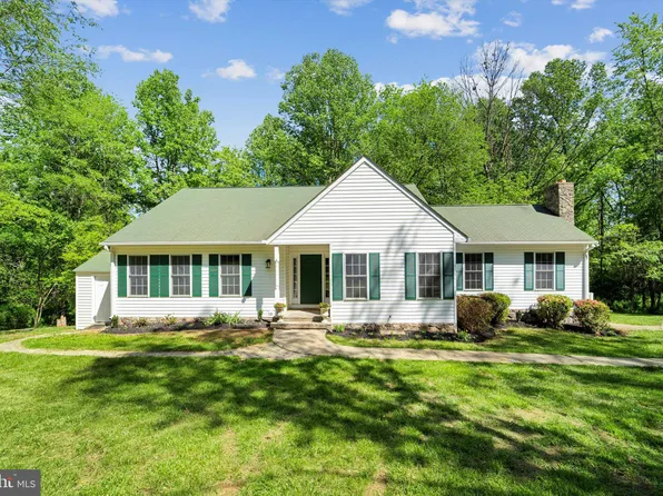 38685 Goose Creek Ln, Leesburg, VA 20175