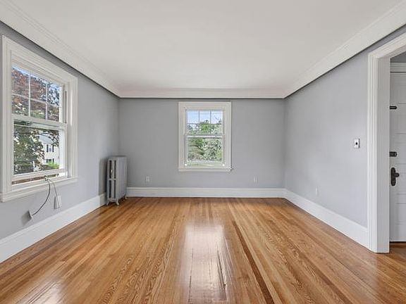 3rd image of 50 Noyes St #2