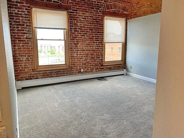 2560 Blake St #405 — Photo 4