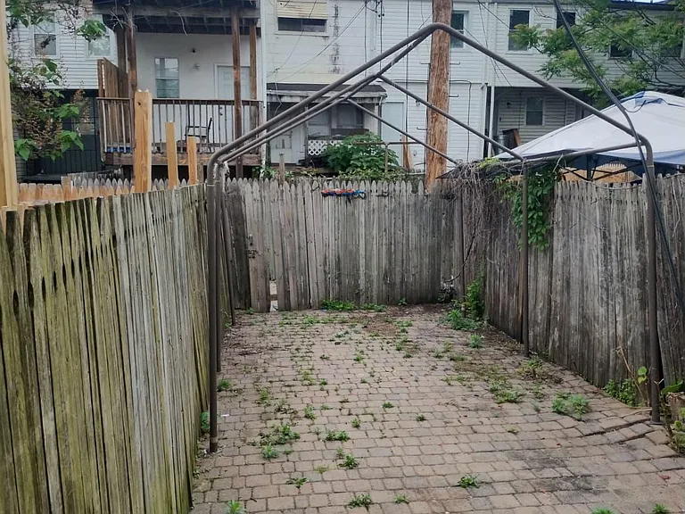 1160 Washington Blvd — Photo 21