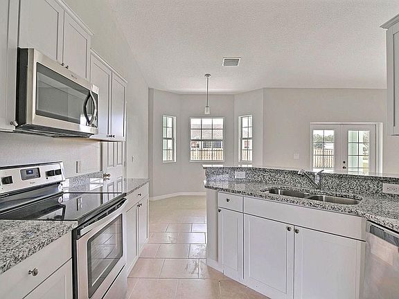 2nd image of 9195 87th St