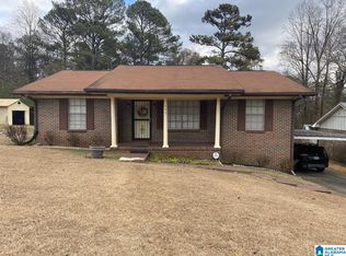 425 4th Ave, Pleasant Grove, AL 35127