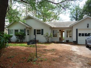 40 Fairway Dr, Asheville, NC 28805