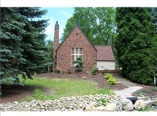 3240 Comanche Rd, Pittsburgh, PA 15241