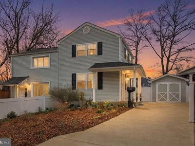 858 S Harrison St, Arlington, VA, 22204