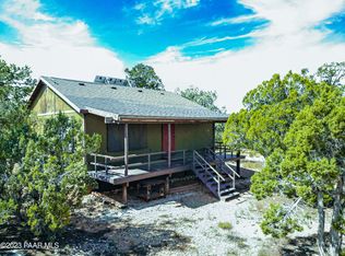 33105 W Madre Rd, Seligman, AZ 86337