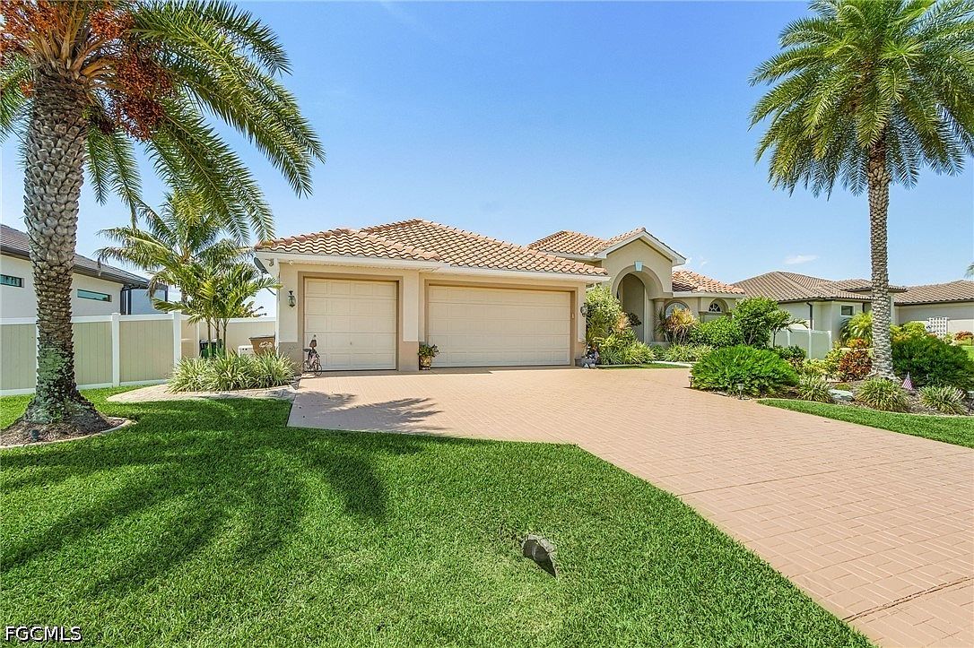 3230 SW 3rd Ln, Cape Coral, FL 33991 | Zillow