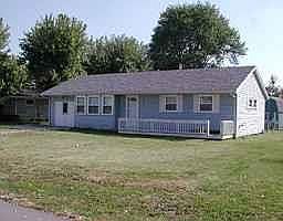 1st image of 1327 E Lynnhurst Dr