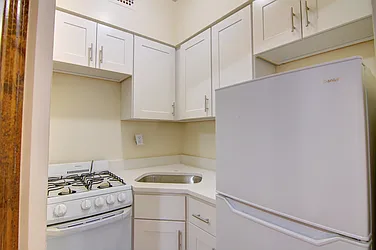 Rented by Guidance Realty Corp.