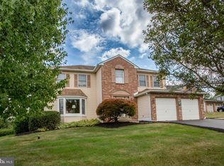 2 Reene Cir, Chalfont, PA 18914