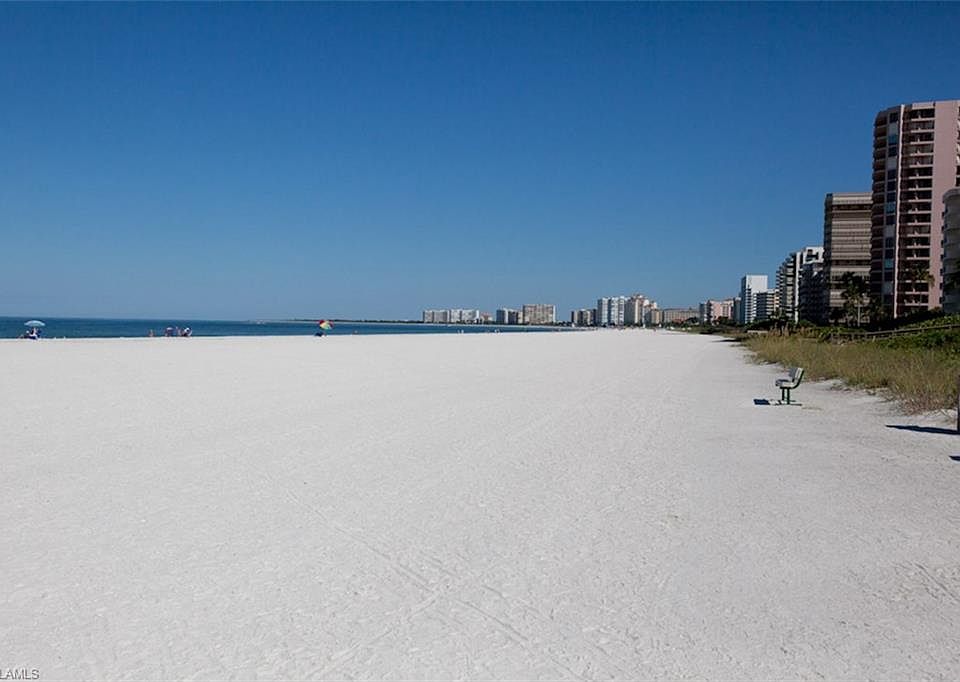 1st image of 180 Seaview Ct APT 214