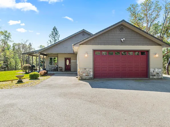 1095 Ingalls Ln, Wilderville, OR 97543