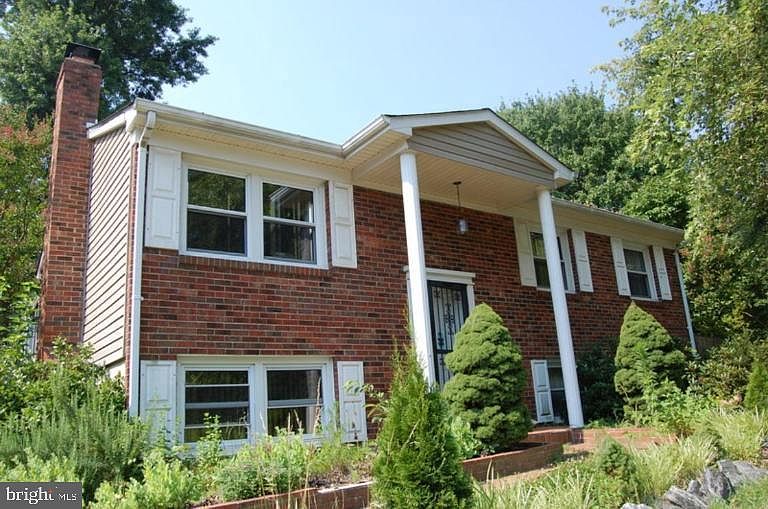 1st image of 4981 Landover Ct