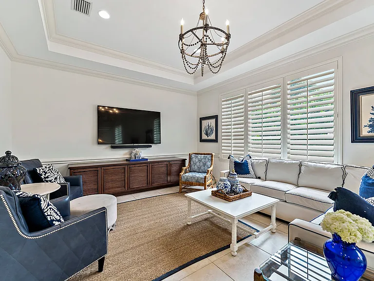 4 Tradewinds Cir — Photo 30