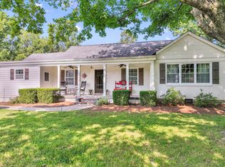 1402 Columbia Ave, Franklin, TN 37064