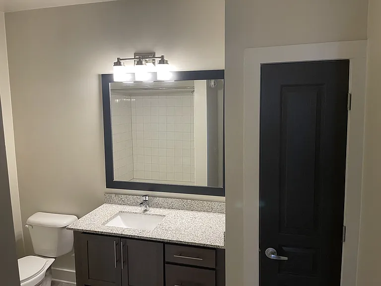The Kirkwood Apartments at Edgewood — Photo 114