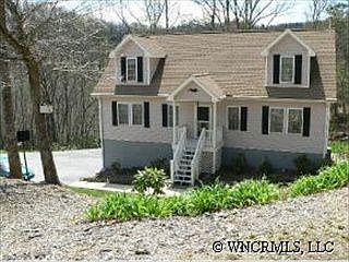 1st image of 20 Laurel Hill Dr