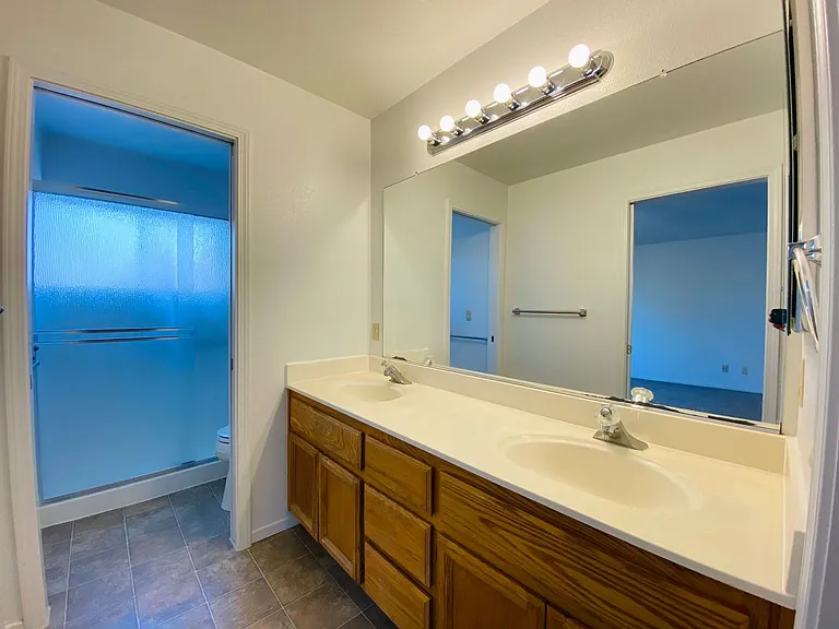 271 Allport Dr — Photo 20