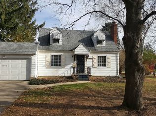 1101 Sterling Dr, Rockford, IL 61107