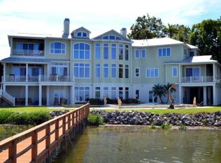 649 Orange St, Palm Harbor, FL 34683