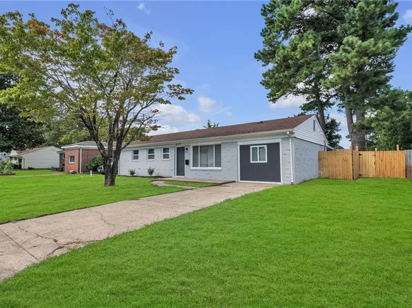 817 Harway Ave, Chesapeake, VA 23325