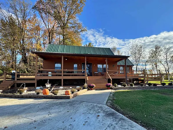 606 S 150 W, Washington, IN 47501