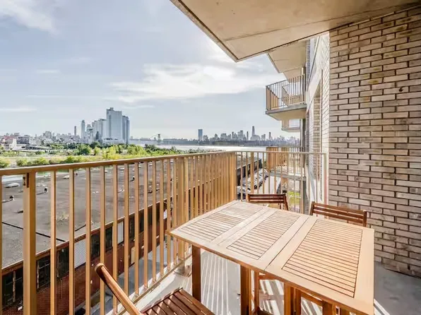 16 West Street image 6 of 37