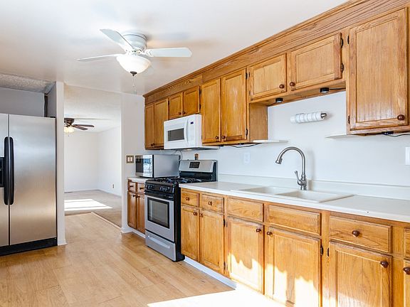 5th image of 108 Madera Cir