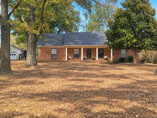 685 Lazenby Dr, Somerville, TN 38068