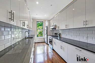 Rented by Link NY Realty