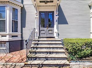 31 Cushman St #1, Portland, ME 04102