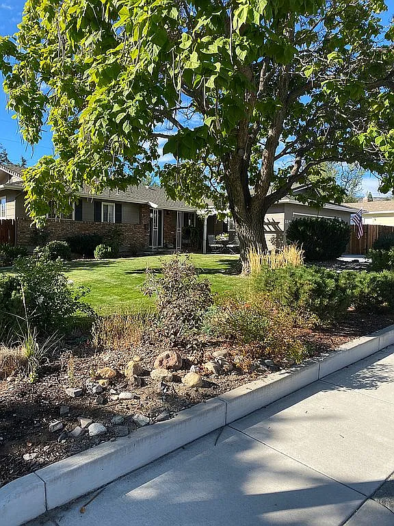 3350 Cashill Blvd photo 1