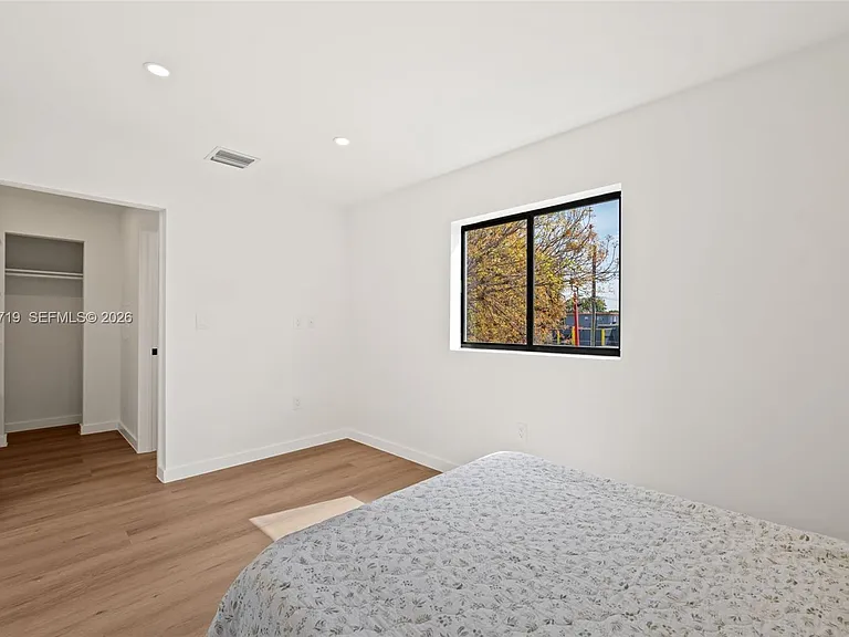 722 NW 55th Ter #722 — Photo 12