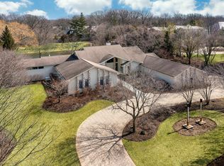 1731 Braeside Ln, Northbrook, IL