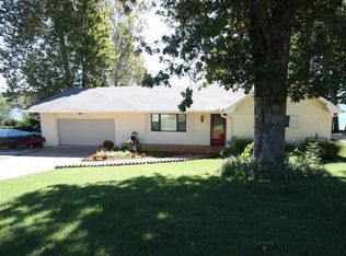8527 S Lakeshore Dr, Rogers, AR 72756