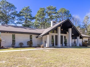 391 W Lake Rd, Hattiesburg, MS 39402