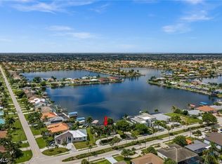 5028 Pelican Blvd, Cape Coral, FL 33914